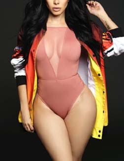 Mumbai Hosewife Escorts